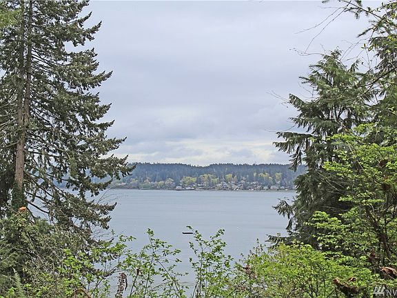 2nd image of 731 Fox Dr