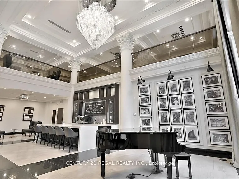 112 King St E #414 — Photo 23