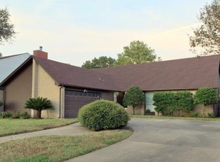 15434 Willow River Dr, Houston, TX 77095