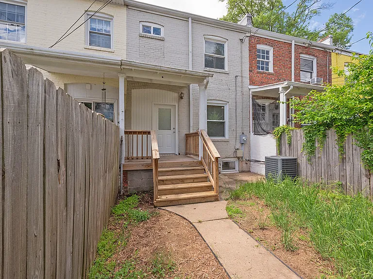 2606 Grayland Ave — Photo 22