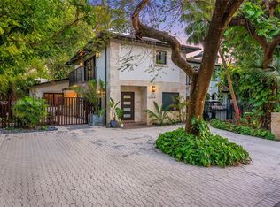 4046 El Prado Blvd, Miami, FL 33133