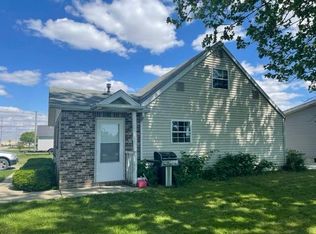 501 S Summit St, Nappanee, IN 46550