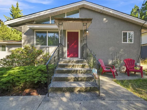 1708 Extension Rd, Nanaimo, BC V9X 1A5