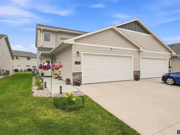 2310 E Copalis Pl, Sioux Falls, SD 57108