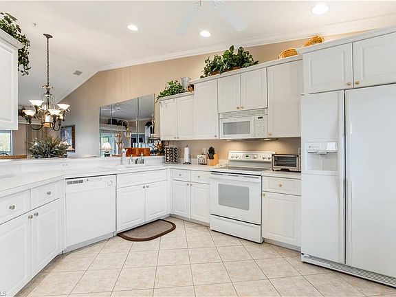 5th image of 8580 Cedar Hammock Cir APT 721