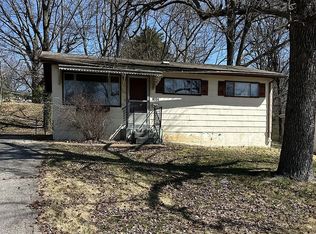 4004 Shirley Ave, Saint Louis, MO 63121