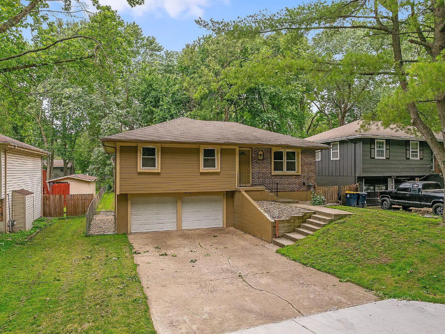 3 bed, 2.0 bath, 1552 sqft, $2,200 — Photo 4