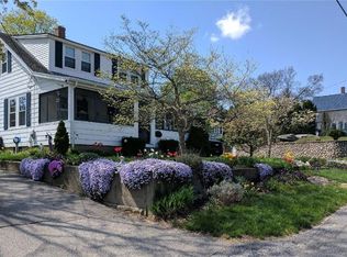 20 Aberdeen St, West Warwick, RI 02893