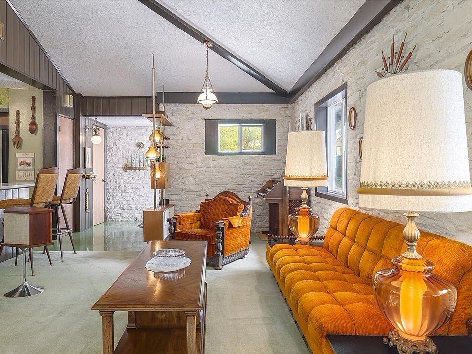 1st image of 1818 Vance Cir