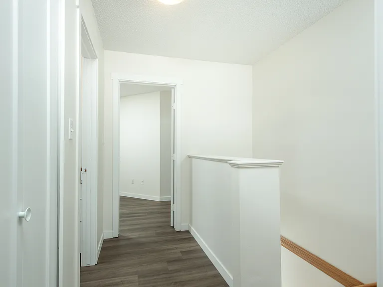 610 King St — Photo 36
