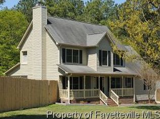 95 Meadowrun Dr, Cameron, NC 28326