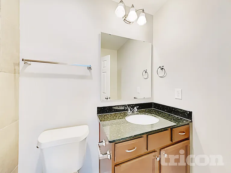 4201 Broadstairs Dr — Photo 8