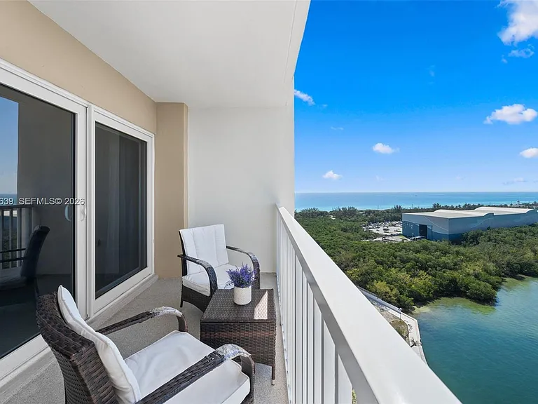300 Bayview Dr #1910 — Photo 13
