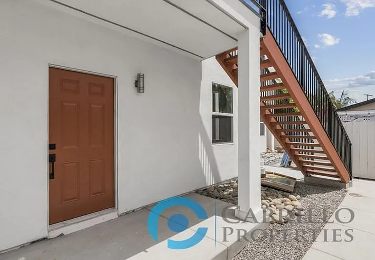 3516 Oak Glen Ln — Photo 2