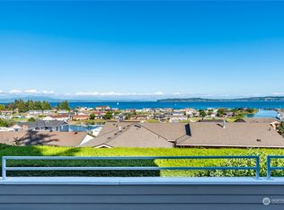1701 Fireweed Dr, Oak Harbor, WA 98277