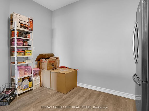 4th image of 1 Belvedere Ct #1001