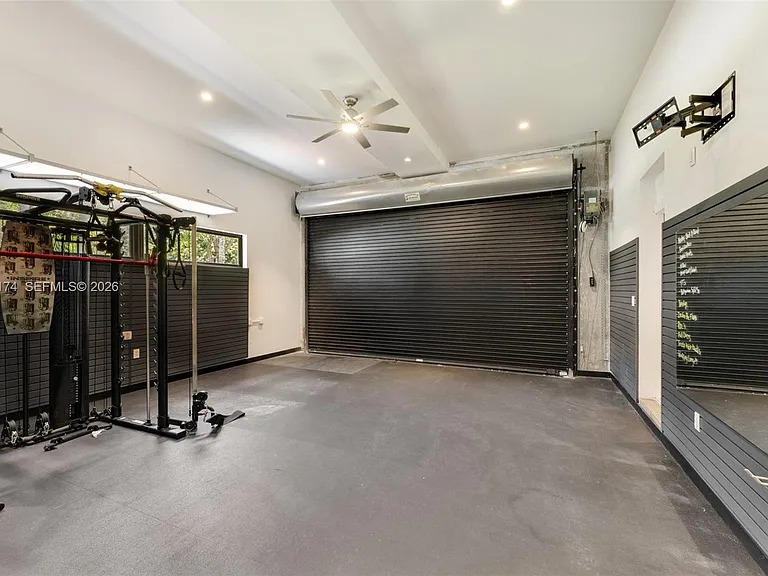 15315 SW 84th Ave — Photo 40
