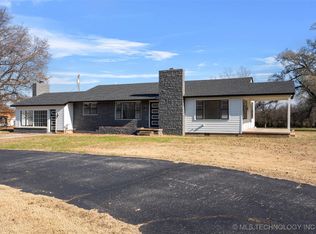 1505 East St SW, Miami, OK 74354