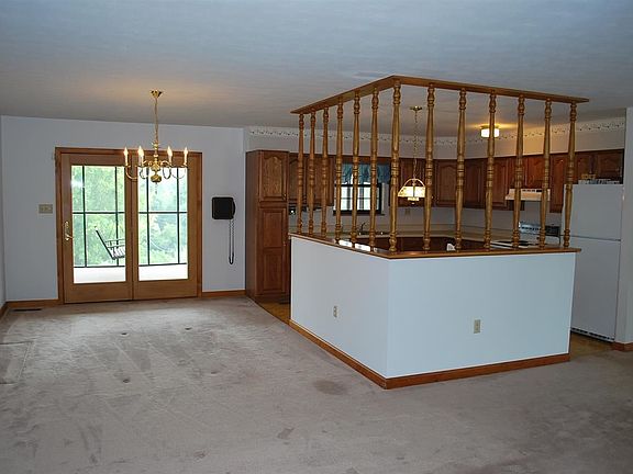 4th image of 233 Ledwell Dr