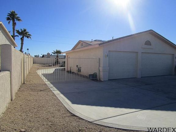2nd image of 3270 Silver Saddle Dr