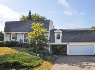 83 Stackpole Rd, Somersworth, NH 03878