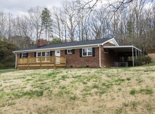 1661 Foster Mill Dr, La Fayette, GA 30728