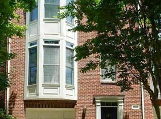 11444 Kentshire Way, Fairfax, VA 22030