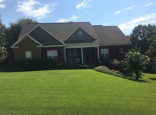 699 Belle Maison Dr, Prattville, AL 36067