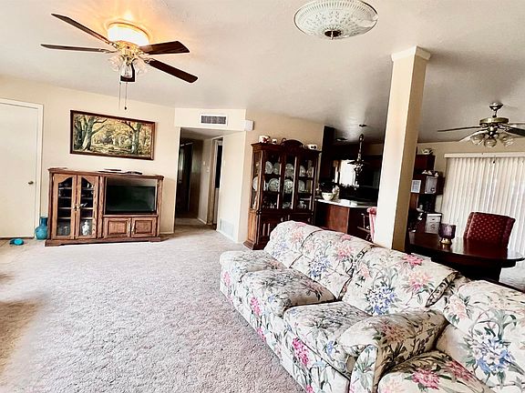 5th image of 614 E Mescalero Rd
