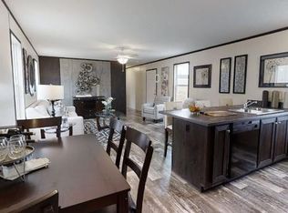 320 Hidden Pine Rd #320, Flint, MI 48506