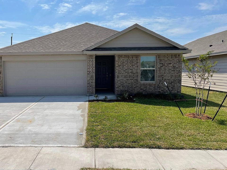 1st image of 2329 Quiet Ln