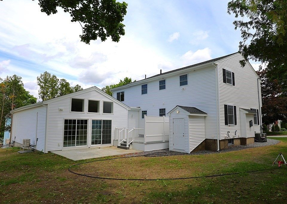 172 Trull Ln E, Lowell, MA 01852 Zillow