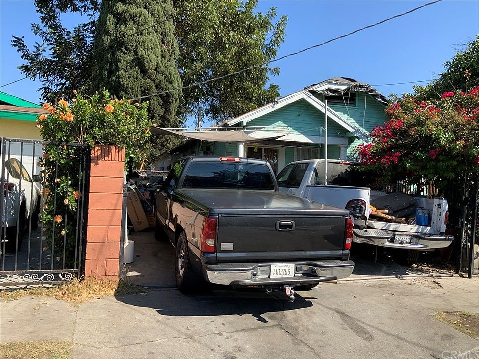 1st image of 1623 E 32nd St