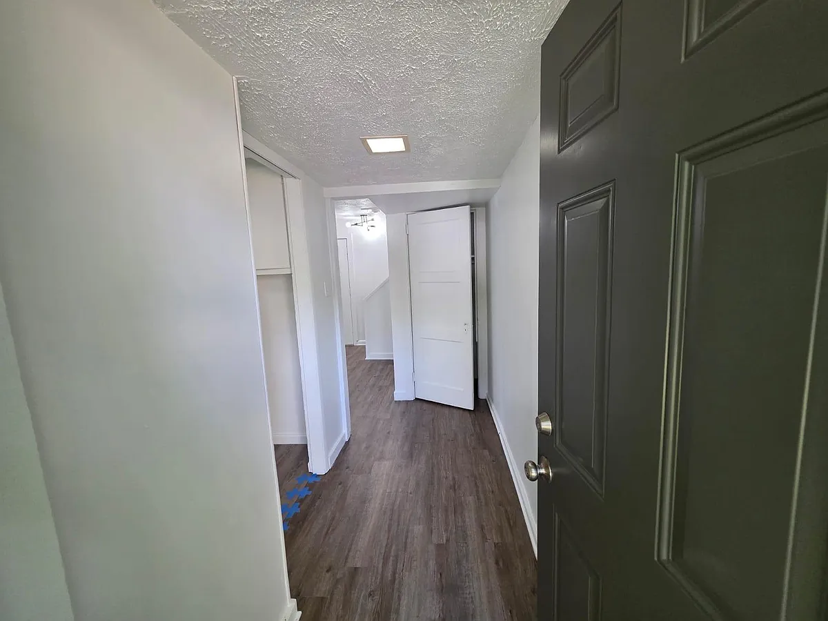 Building Photo - 235 Waddell Cir