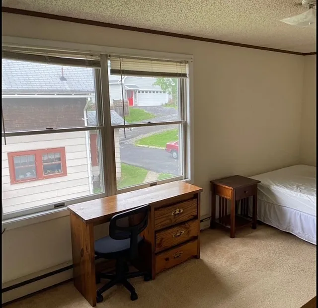 3 bed, 1500 sqft, $1,875 — Photo 3