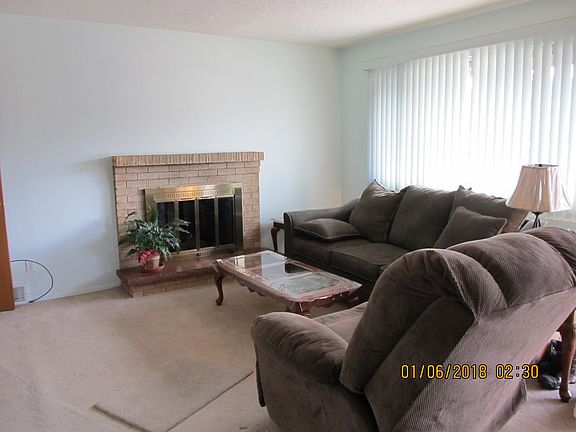 3rd image of 4223 Edwinstowe Ave
