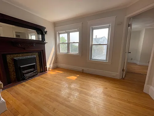 12 Lowell St #2 Photo 1