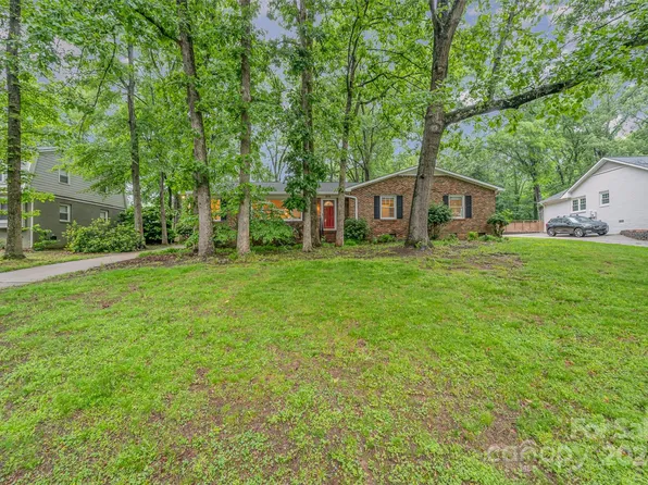 1419 Worcaster Pl, Charlotte, NC 28211