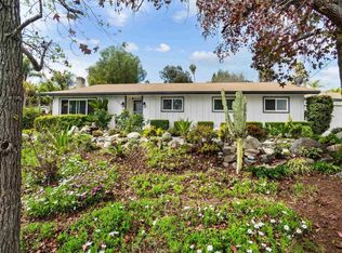224 Woodland Dr, Vista, CA 92083