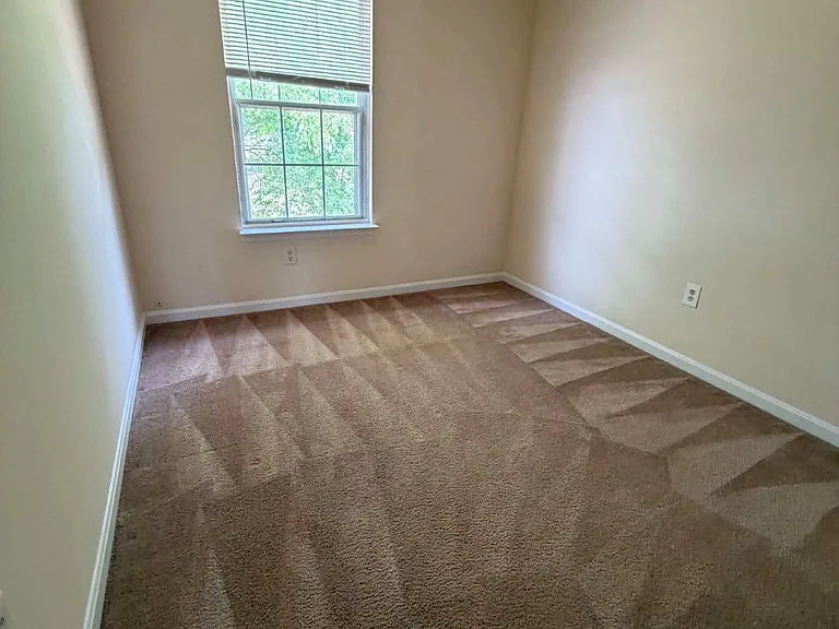 102 Cabin Ct — Photo 7