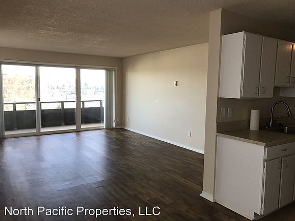 2nd image of 1221 Taylor Ave N APT 401