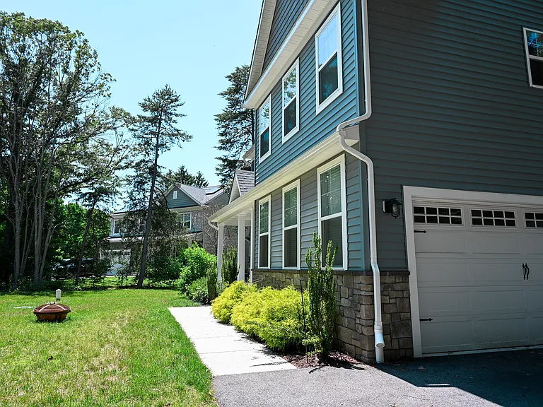 1312 Polyanski Dr — Photo 62