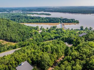 17 River Ridge Rd, Little Rock, AR 72227