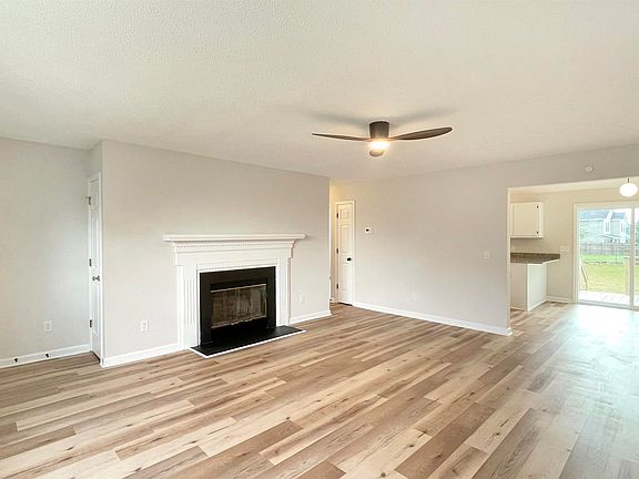 2nd image of 409 Coops Ct