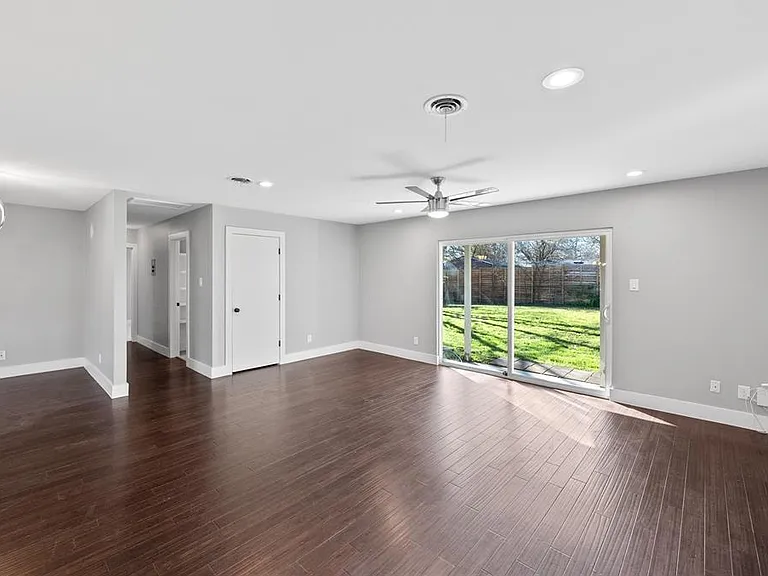 1305 Glenwood Dr — Photo 10