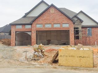 3869 Spanish Bay Pl, Fayetteville, AR 72701
