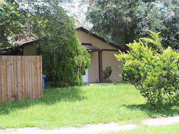 3rd image of 14322 Village View Dr