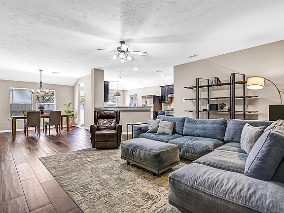 5th image of 6754 River Ridge Ln