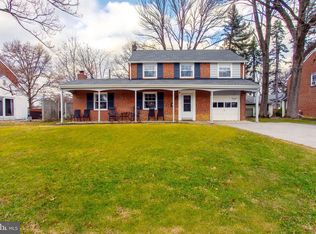 34 Meetinghouse Ln, Springfield, PA 19064