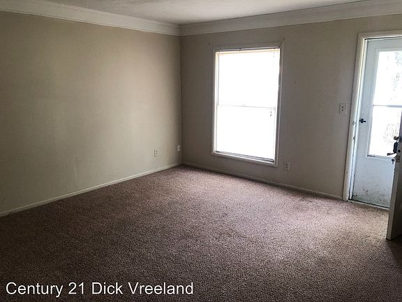 3rd image of 5108 Terrace Green Cir
